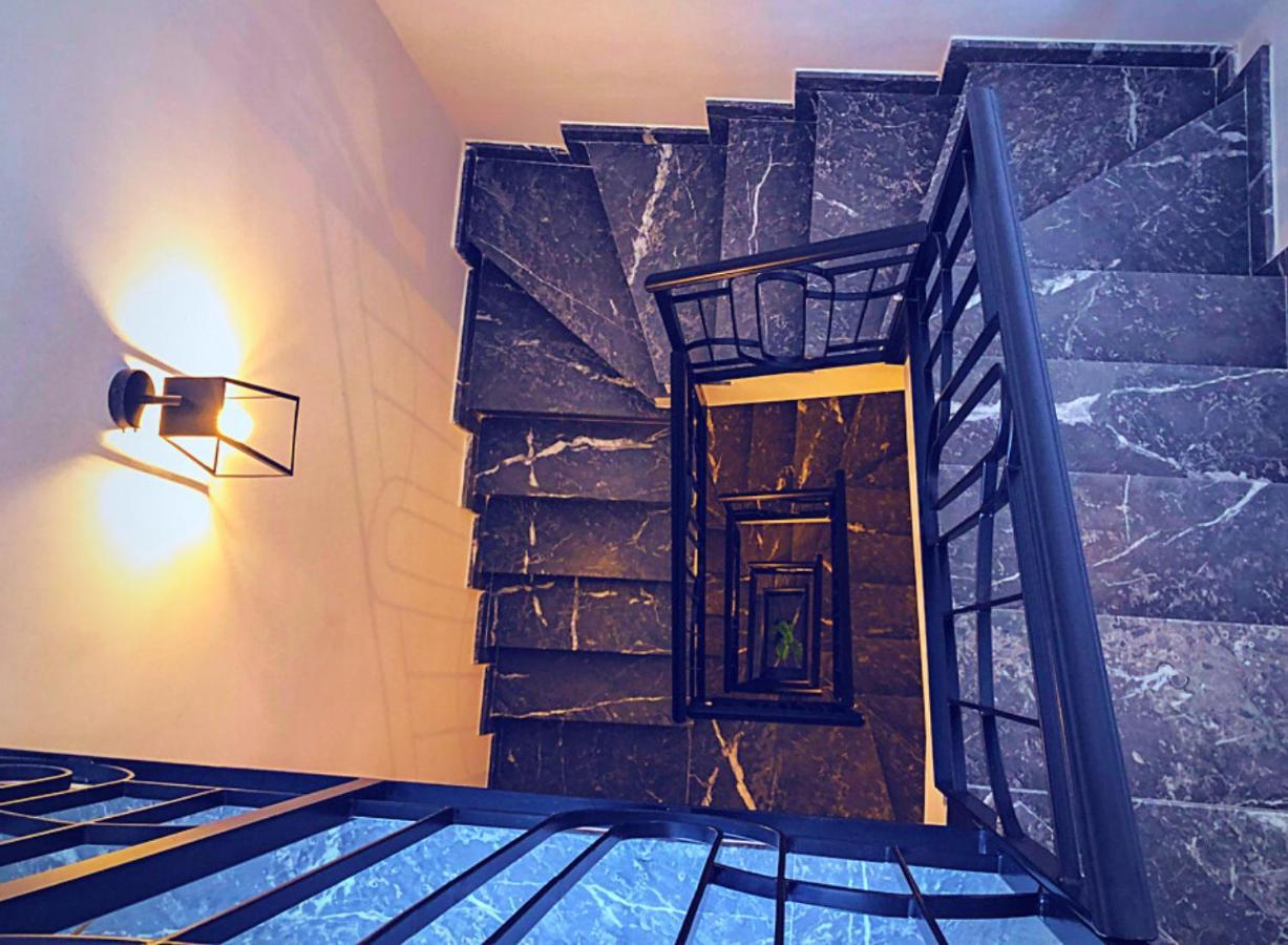 Cinematique Hotell Mosta Eksteriør bilde
