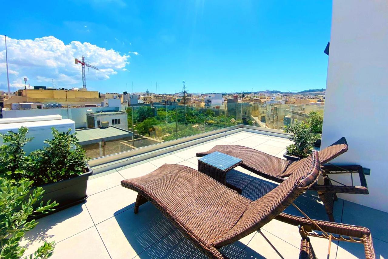 Cinematique Hotell Mosta Eksteriør bilde